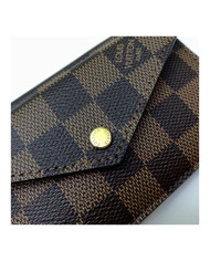 LV  YG  Wallet