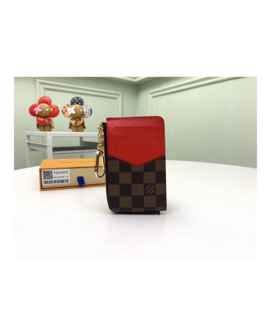 LV  YG  Wallet