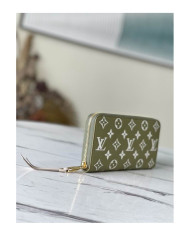 LV  Spring Wallet