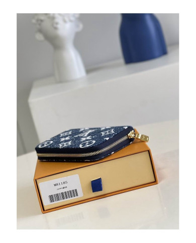LV Zippy  Wallet