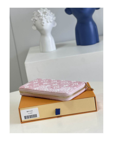 LV Zippy   Wallet