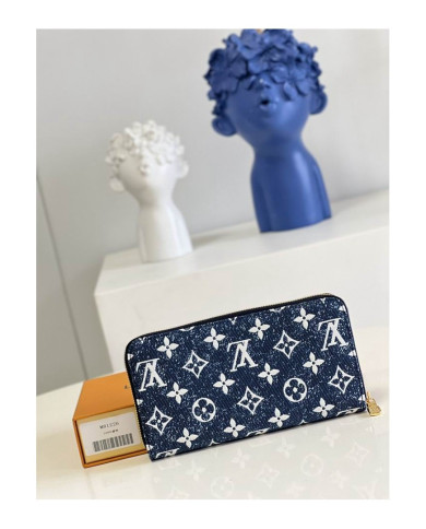 LV Zippy   Wallet