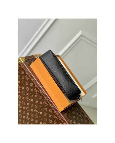 LV Pochette Kasai Handbag
