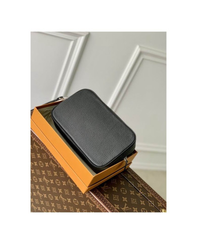 LV Pochette Kasai Handbag
