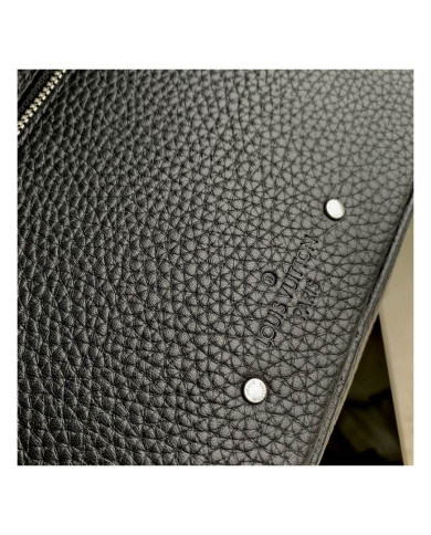 LV Pochette Kasai Handbag