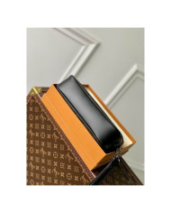 LV Pochette Kasai Handbag