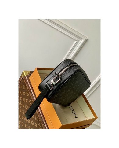 LV Pochette Kasai Handbag