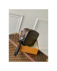 LV Pochette Kasai Handbag