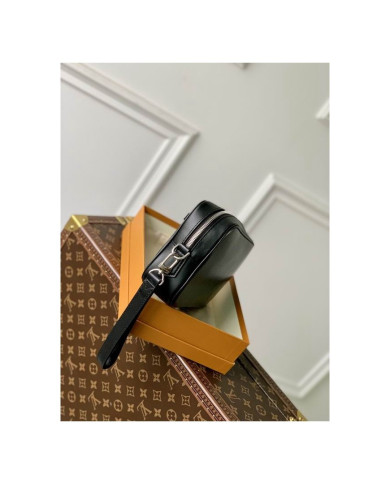 LV Pochette Kasai Handbag
