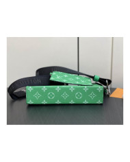 LV  Voyage  Handbag