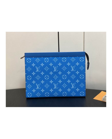 LV  Voyage  Handbag