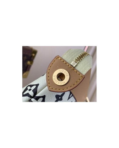 LV  Voyage  Handbag