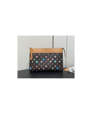 LV  Voyage  Handbag