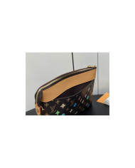 LV  Voyage  Handbag