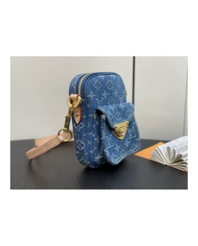 LV  Fairfax Pochette  Mobile phone bag