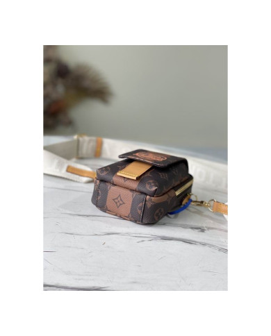 LV   Flap Double Mobile phone bag