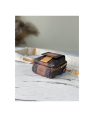 LV   Flap Double Mobile phone bag
