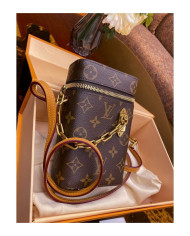 LV   Mobile phone bag