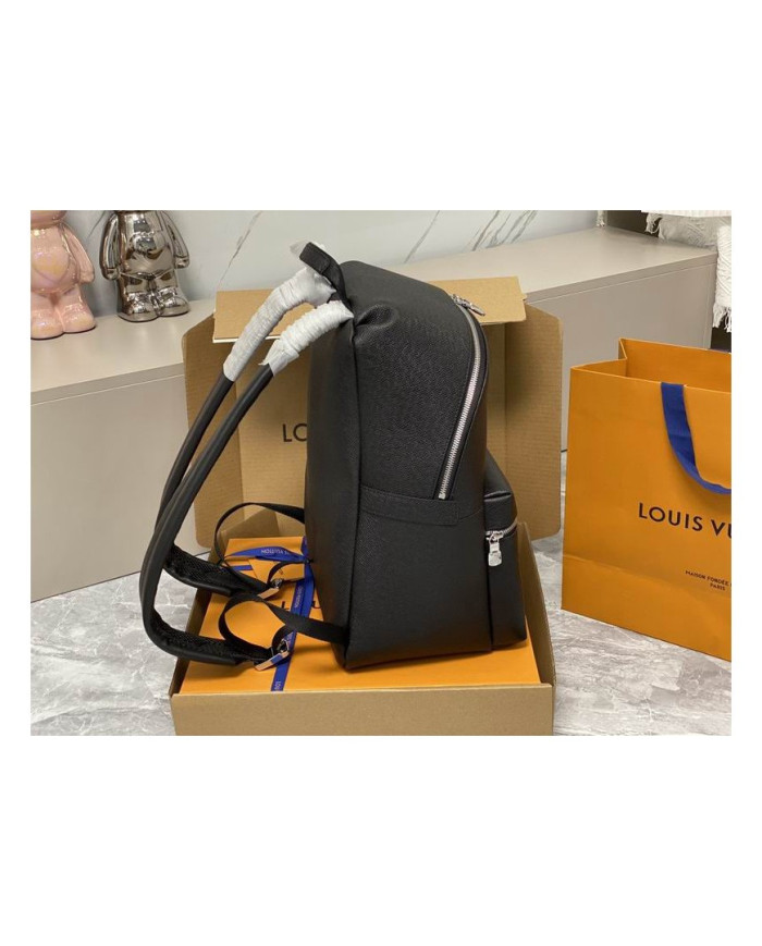 LV  Apollo  Shoulder bag