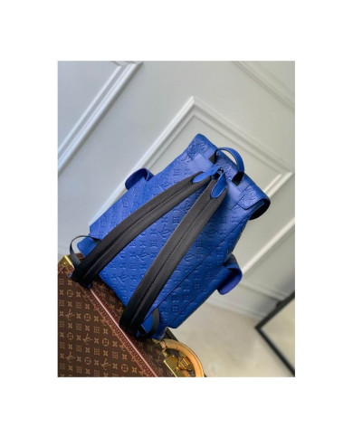 LV  Christopher  Shoulder bag