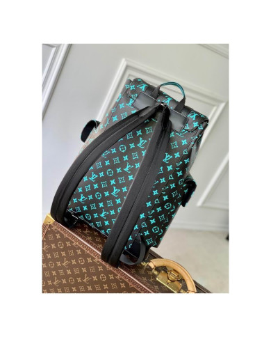 LV  Christopher  Shoulder bag