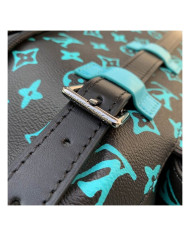 LV  Christopher  Shoulder bag