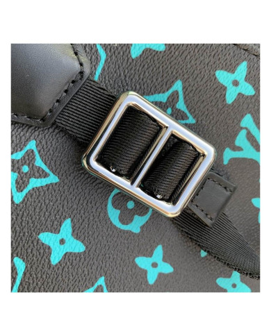 LV  Christopher  Shoulder bag