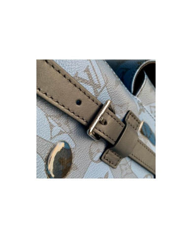 LV  Christopher Shoulder bag