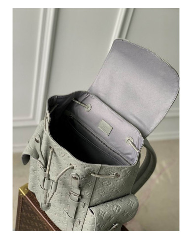 LV  Christopher  Shoulder bag