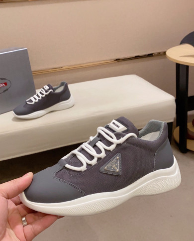 Casual shoes  simple and anti-slip
