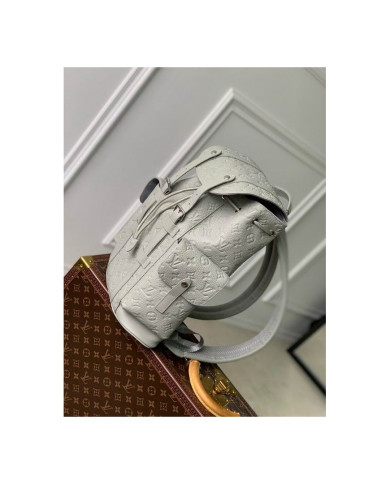 LV  Christopher  Shoulder bag