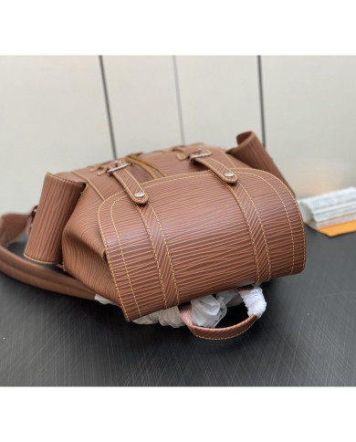 LV  Christopher Shoulder bag