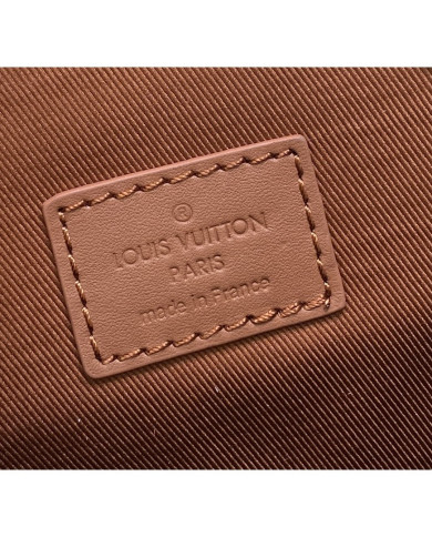 LV  Christopher Shoulder bag