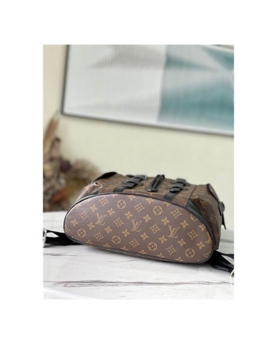 LV  Christopher Shoulder bag