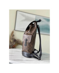 LV  Christopher Shoulder bag