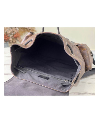 LV  Christopher Shoulder bag