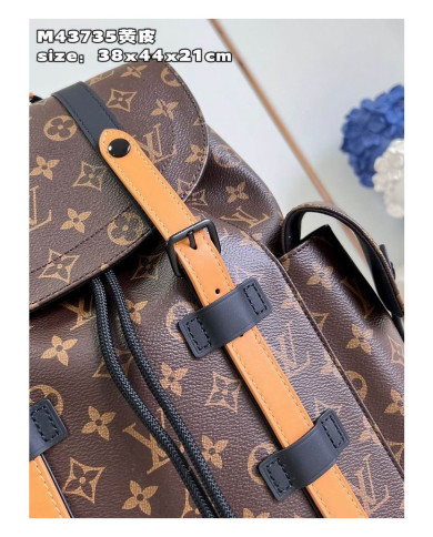LV  Christopher  Shoulder bag