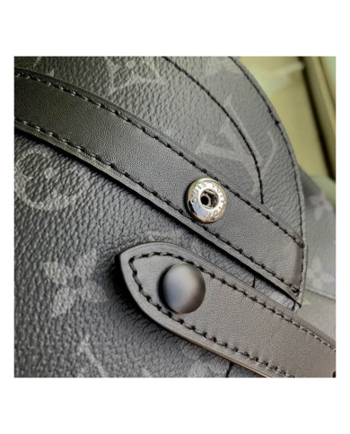LV  Christopher Shoulder bag