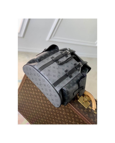 LV  Christopher Shoulder bag