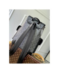 LV  Christopher Shoulder bag
