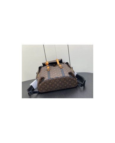 LV  Christopher  Shoulder bag