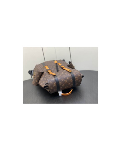 LV  Christopher  Shoulder bag