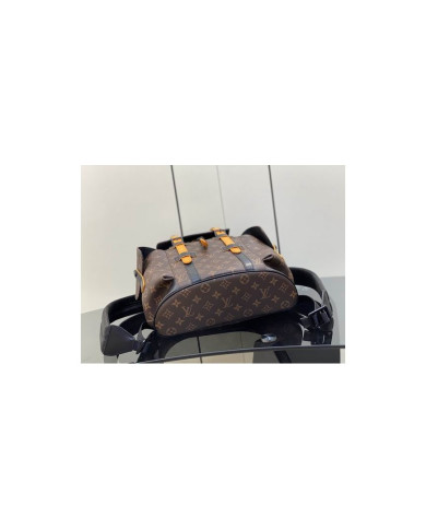 LV  Christopher Shoulder bag