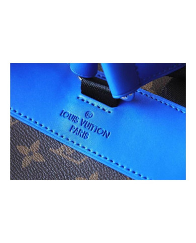 LV Christopher  Shoulder bag