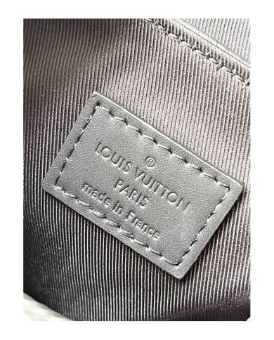 LV  Christopher Shoulder bag