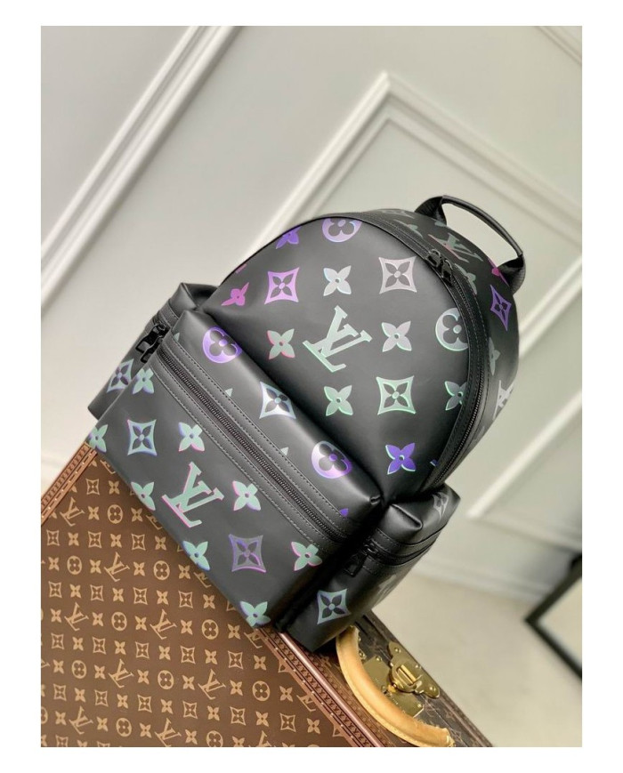 LV Comet Shoulder bag