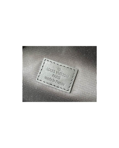LV  Discovery Shoulder bag
