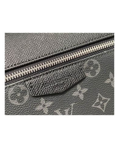 LV Discovery  Shoulder bag