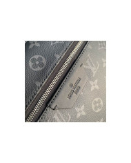 LV  Discovery Shoulder bag