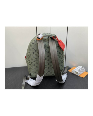 LV  Discovery  Shoulder bag